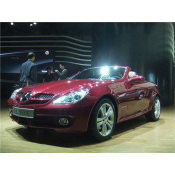 深圳進(jìn)口利蘭博基尼跑車與化妝品批發(fā) 一般貿(mào)易代理清關(guān)報(bào)關(guān)全解析